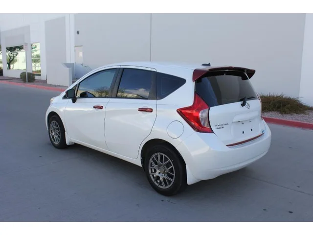SEMINUEVOS NISSAN Versa Note a Estados en autogozo