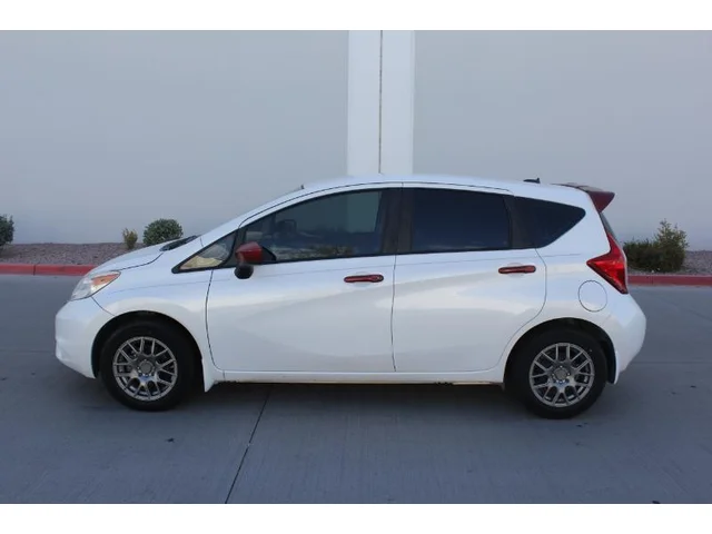 SEMINUEVOS NISSAN Versa Note a Estados en autogozo