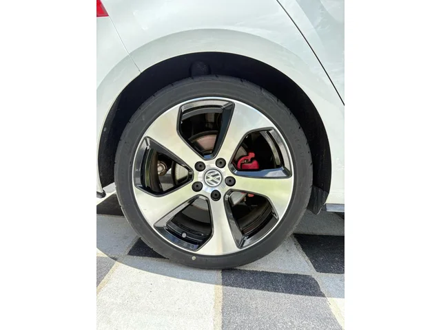 SEMINUEVOS VOLKSWAGEN GTI a Estados en autogozo