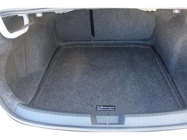 SEMINUEVOS VOLKSWAGEN Jetta a Estados en autogozo