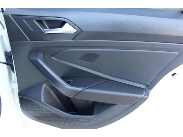 SEMINUEVOS VOLKSWAGEN Jetta a Estados en autogozo