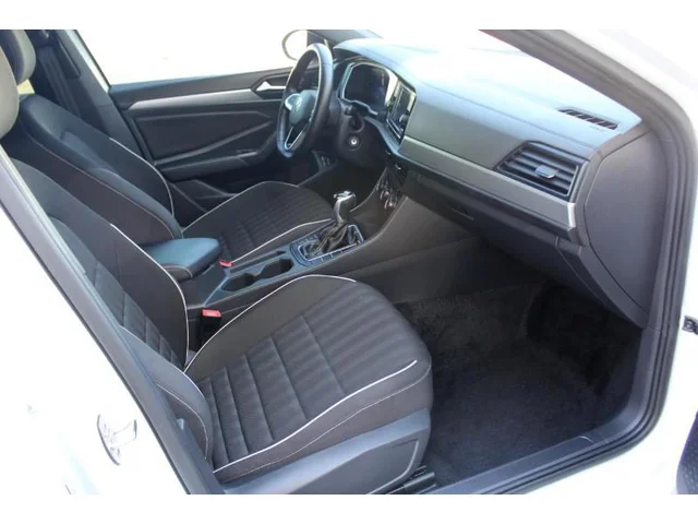 SEMINUEVOS VOLKSWAGEN Jetta a Estados en autogozo