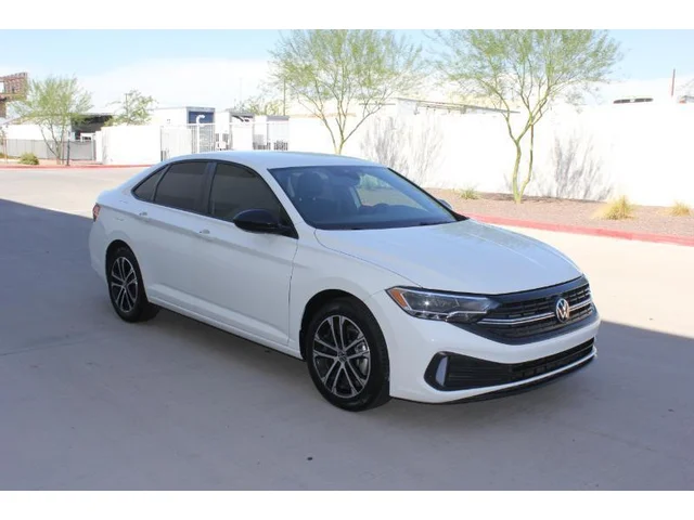 SEMINUEVOS VOLKSWAGEN Jetta a Estados en autogozo