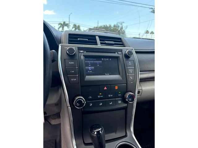 SEMINUEVOS TOYOTA Camry a Estados en autogozo