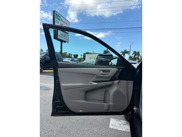 SEMINUEVOS TOYOTA Camry a Estados en autogozo