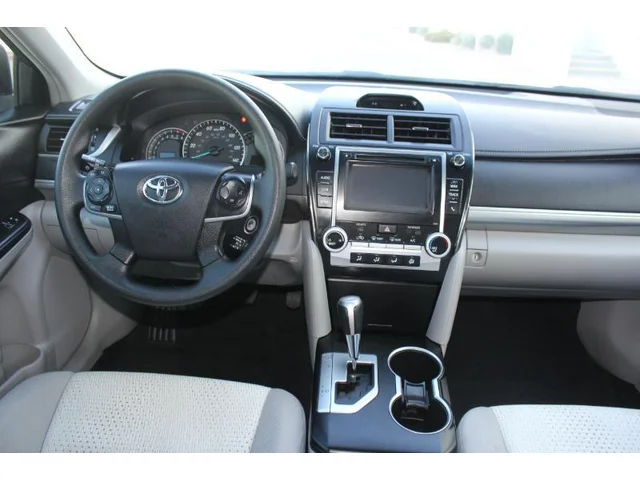 SEMINUEVOS TOYOTA Camry a Estados en autogozo