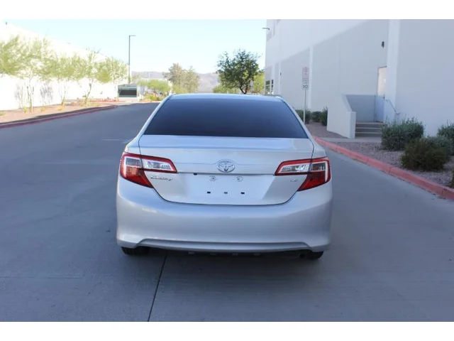 SEMINUEVOS TOYOTA Camry a Estados en autogozo