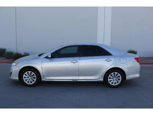 SEMINUEVOS TOYOTA Camry a Estados en autogozo