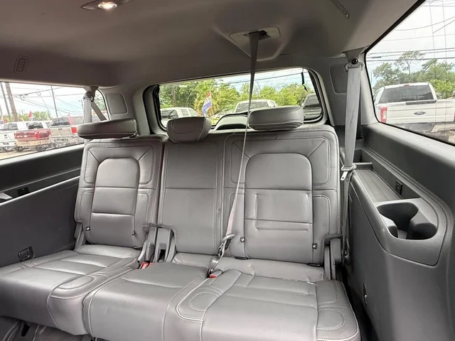 SEMINUEVOS LINCOLN Navigator a Estados en autogozo