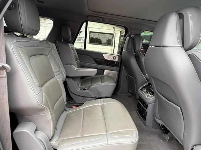 SEMINUEVOS LINCOLN Navigator a Estados en autogozo