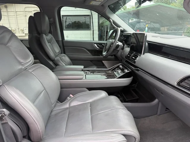 SEMINUEVOS LINCOLN Navigator a Estados en autogozo