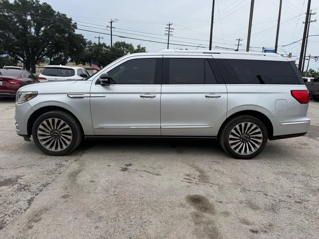 SEMINUEVOS LINCOLN Navigator a Estados en autogozo