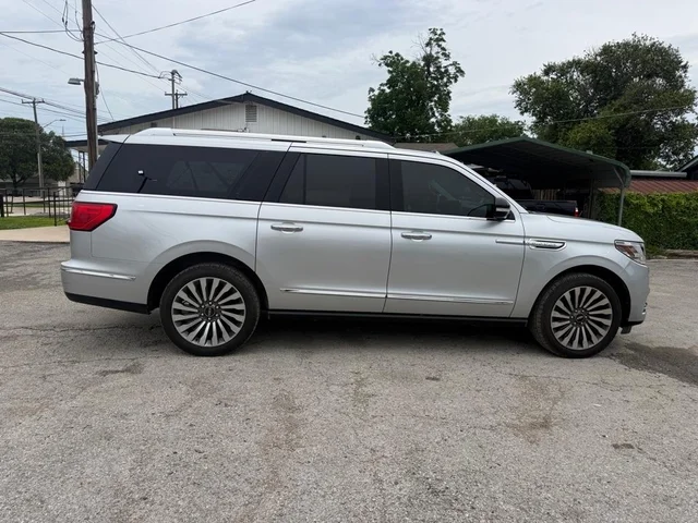 SEMINUEVOS LINCOLN Navigator a Estados en autogozo