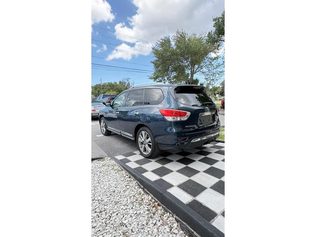 SEMINUEVOS NISSAN Pathfinder a Estados en autogozo