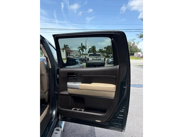 SEMINUEVOS TOYOTA Tundra a Estados en autogozo