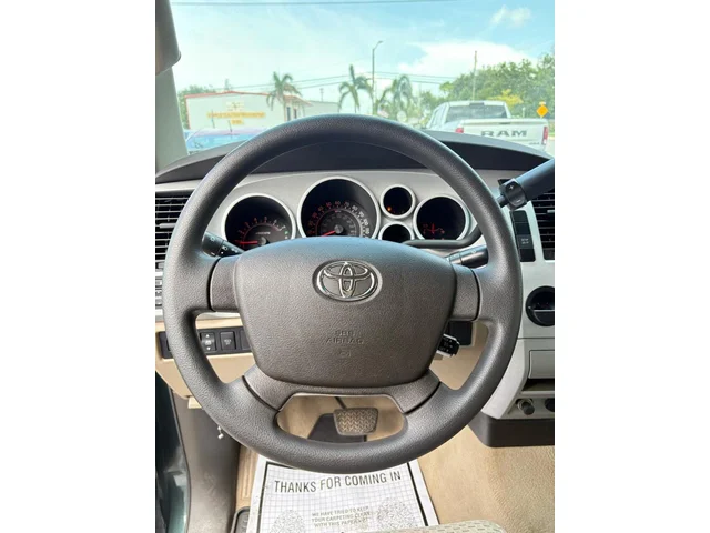 SEMINUEVOS TOYOTA Tundra a Estados en autogozo