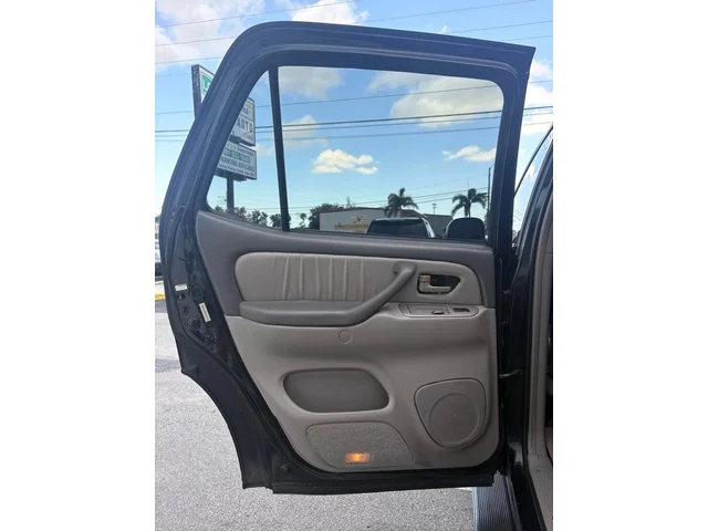 SEMINUEVOS TOYOTA Sequoia a Estados en autogozo
