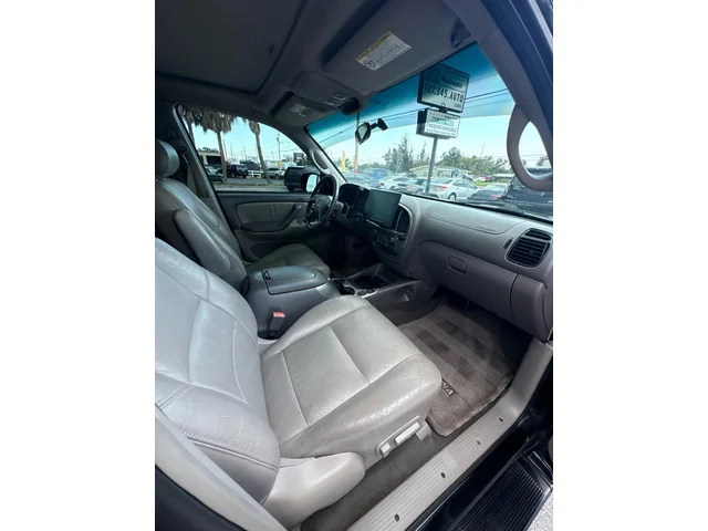SEMINUEVOS TOYOTA Sequoia a Estados en autogozo