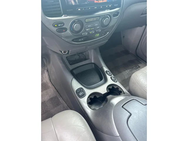 SEMINUEVOS TOYOTA Sequoia a Estados en autogozo