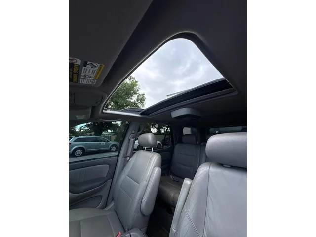 SEMINUEVOS TOYOTA Sequoia a Estados en autogozo