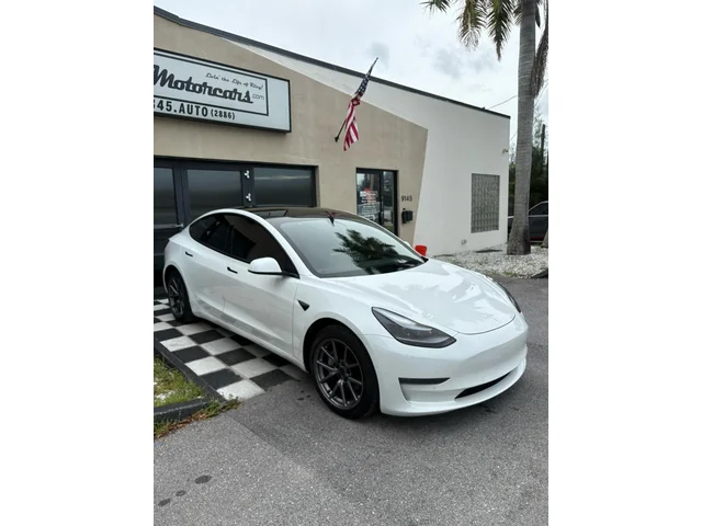 SEMINUEVOS TESLA Model 3 a Estados en autogozo