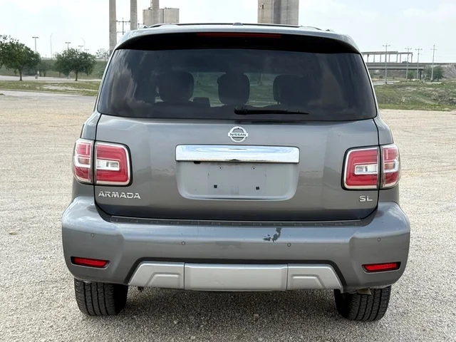 SEMINUEVOS NISSAN Armada a Estados en autogozo