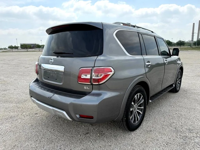 SEMINUEVOS NISSAN Armada a Estados en autogozo