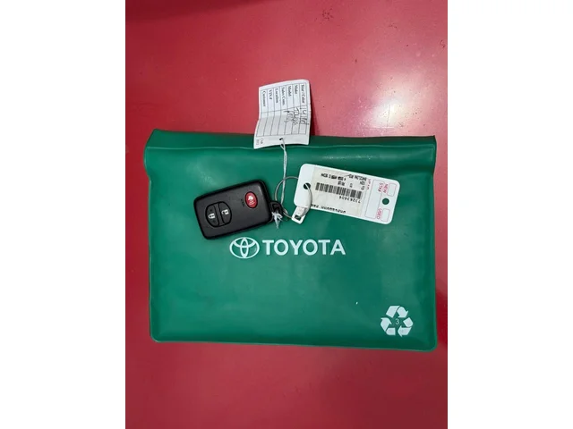 SEMINUEVOS TOYOTA Prius a Estados en autogozo