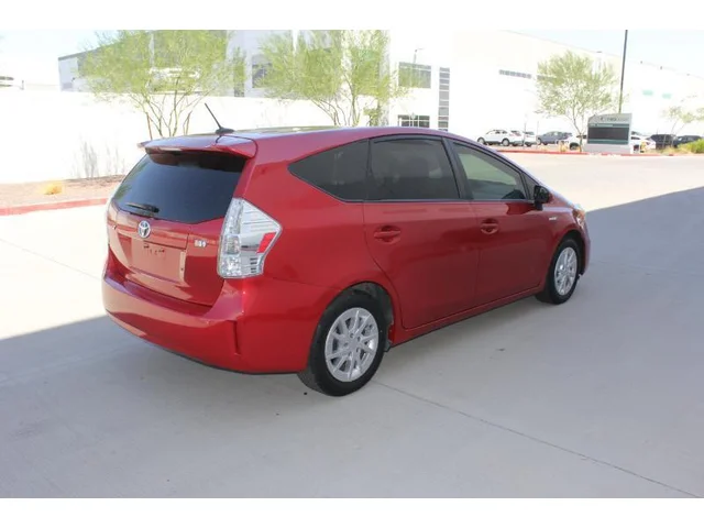 SEMINUEVOS TOYOTA Prius V a Estados en autogozo