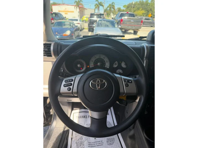 SEMINUEVOS TOYOTA FJ Cruiser a Estados en autogozo