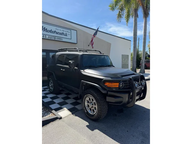 SEMINUEVOS TOYOTA FJ Cruiser a Estados en autogozo