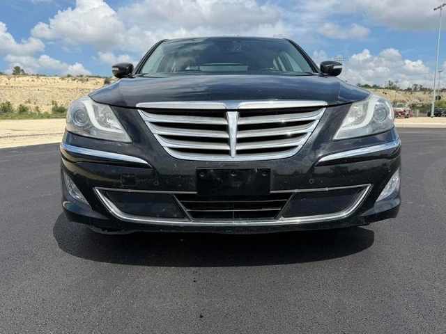 SEMINUEVOS HYUNDAI Genesis a Estados en autogozo