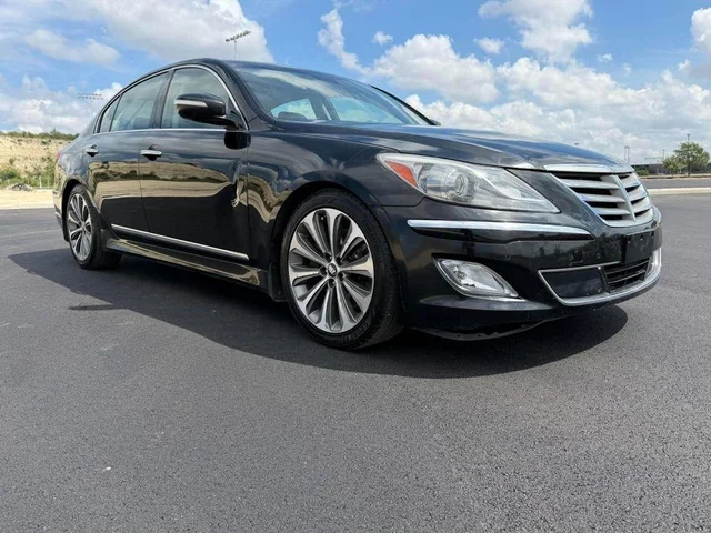 SEMINUEVOS HYUNDAI Genesis a Estados en autogozo