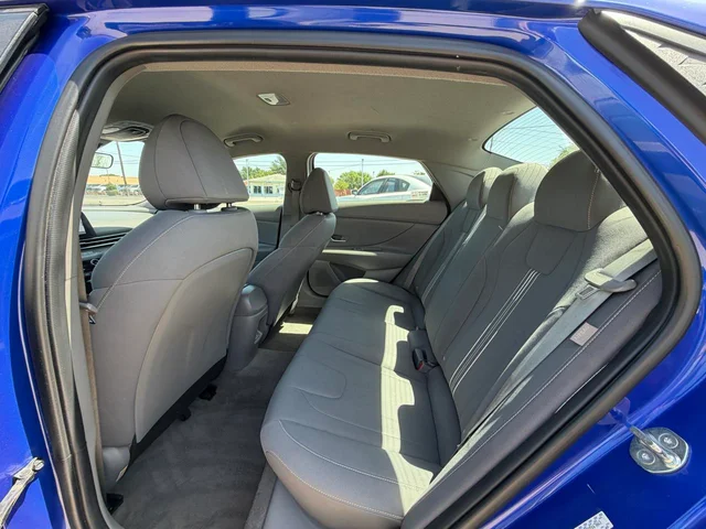 SEMINUEVOS HYUNDAI Elantra a Estados en autogozo