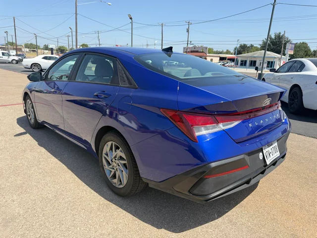 SEMINUEVOS HYUNDAI Elantra a Estados en autogozo
