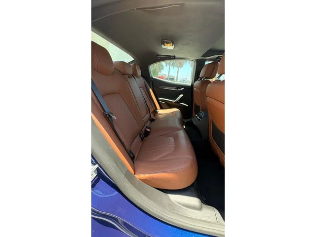 SEMINUEVOS MASERATI Ghibli a Estados en autogozo