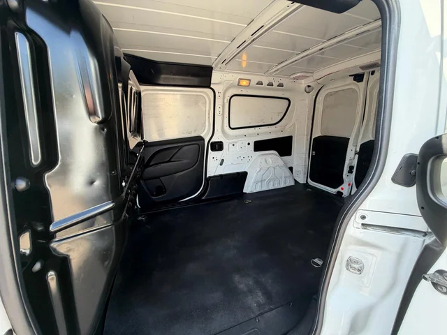 SEMINUEVOS RAM ProMaster City a Estados en autogozo
