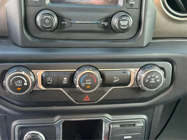SEMINUEVOS JEEP Wrangler Unlimited a Estados en autogozo