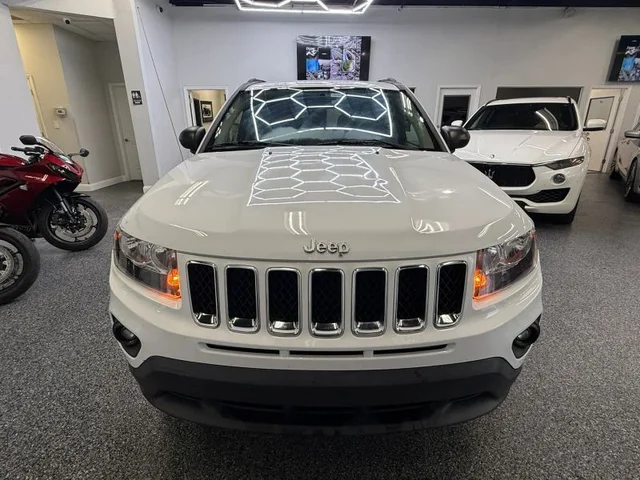 SEMINUEVOS JEEP Compass a Estados en autogozo