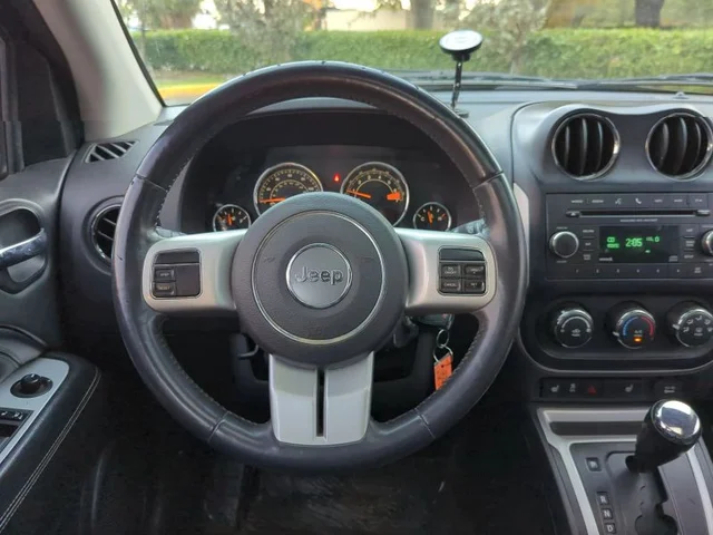 SEMINUEVOS JEEP Compass a Estados en autogozo
