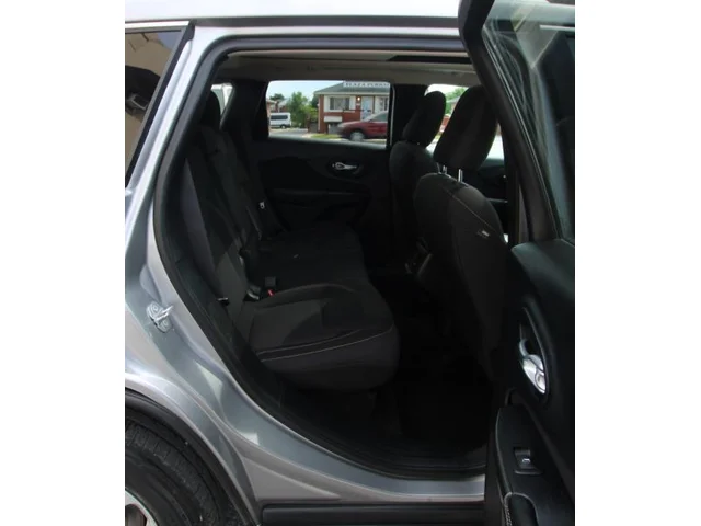 SEMINUEVOS JEEP Cherokee a Estados en autogozo