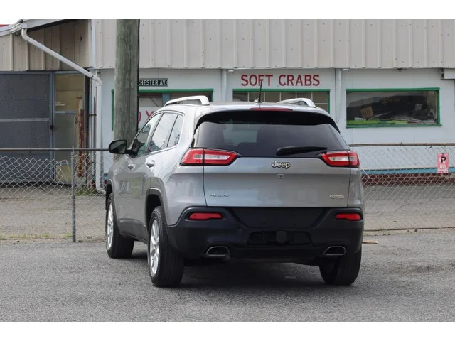 SEMINUEVOS JEEP Cherokee a Estados en autogozo