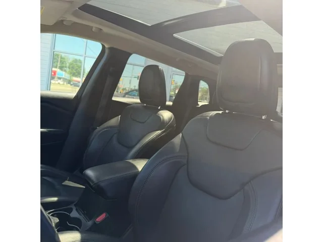 SEMINUEVOS JEEP Cherokee a Estados en autogozo