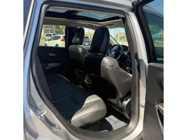 SEMINUEVOS JEEP Cherokee a Estados en autogozo