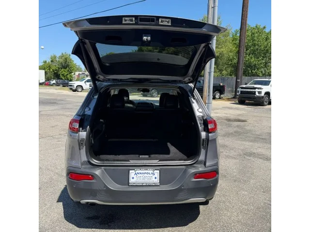SEMINUEVOS JEEP Cherokee a Estados en autogozo
