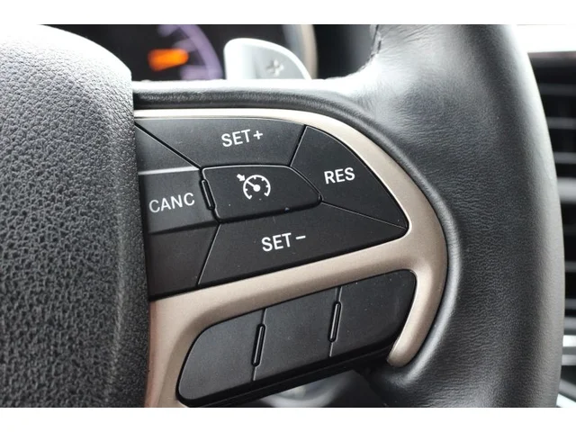 SEMINUEVOS JEEP Grand Cherokee a Estados en autogozo