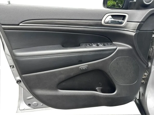 SEMINUEVOS JEEP Grand Cherokee a Estados en autogozo