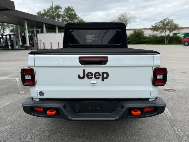SEMINUEVOS JEEP Gladiator a Estados en autogozo