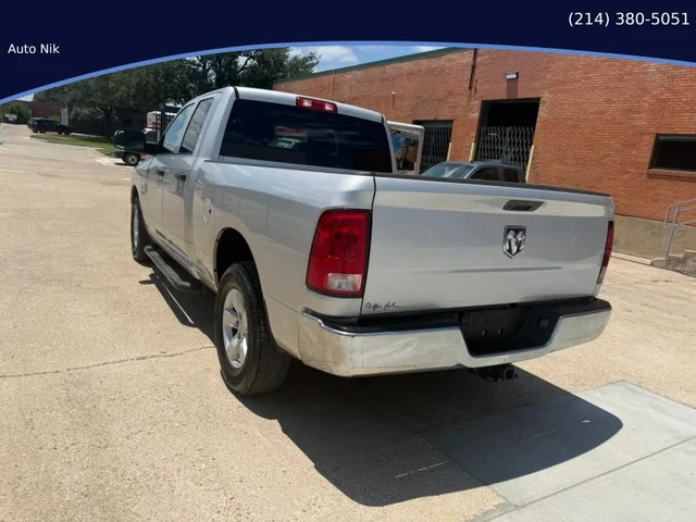 SEMINUEVOS RAM 1500 Classic Quad Cab a Estados en autogozo