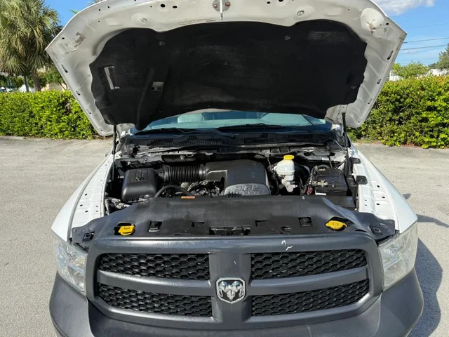 SEMINUEVOS RAM 1500 Quad Cab a Estados en autogozo